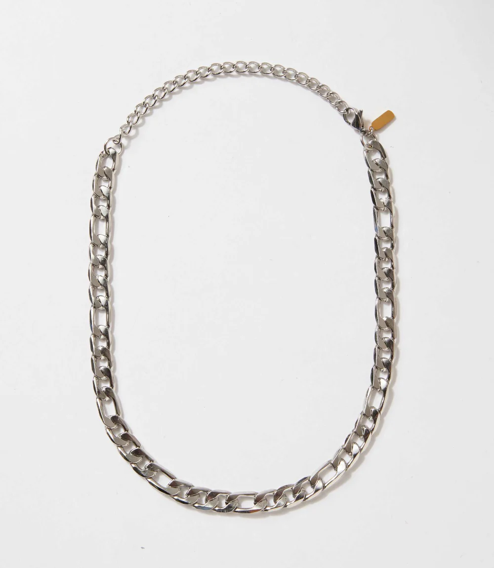 Chunky Chainlink Necklace - Image 4