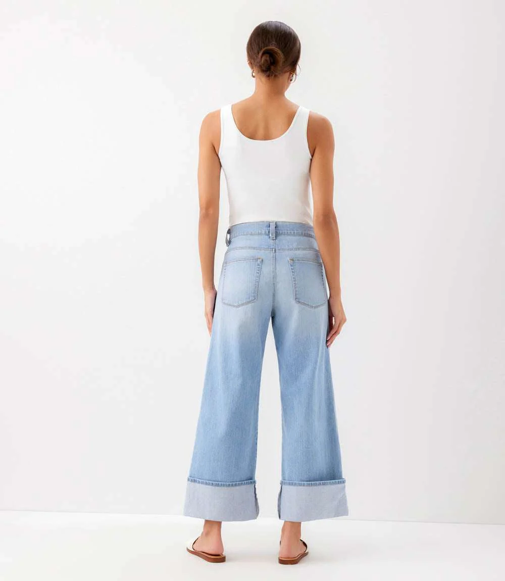 Cuffed Cropped Jeans - Image 5