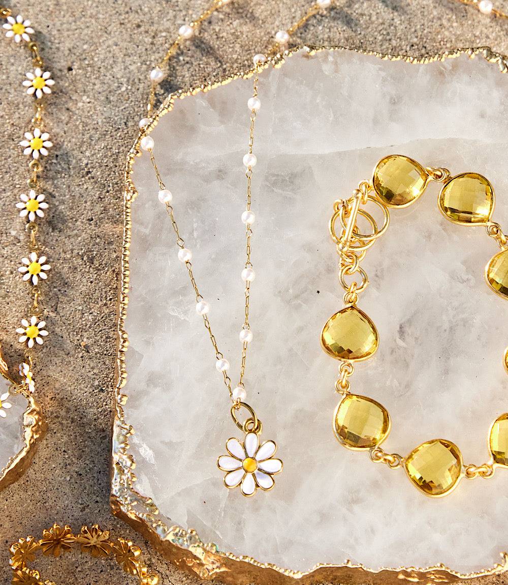 Daisy Charm Pendant Necklace - Image 7
