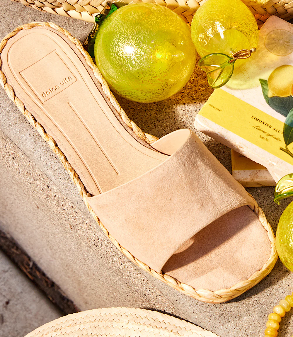 Dolce Vita Dixi Low Heel Sandal - Image 7