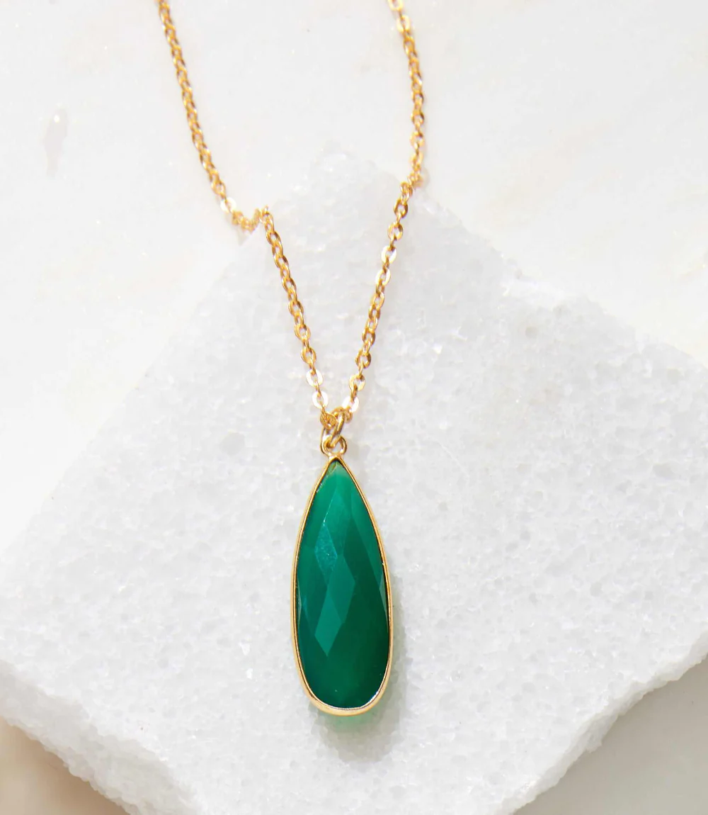 Green Onyx Quartz Necklace - Image 3