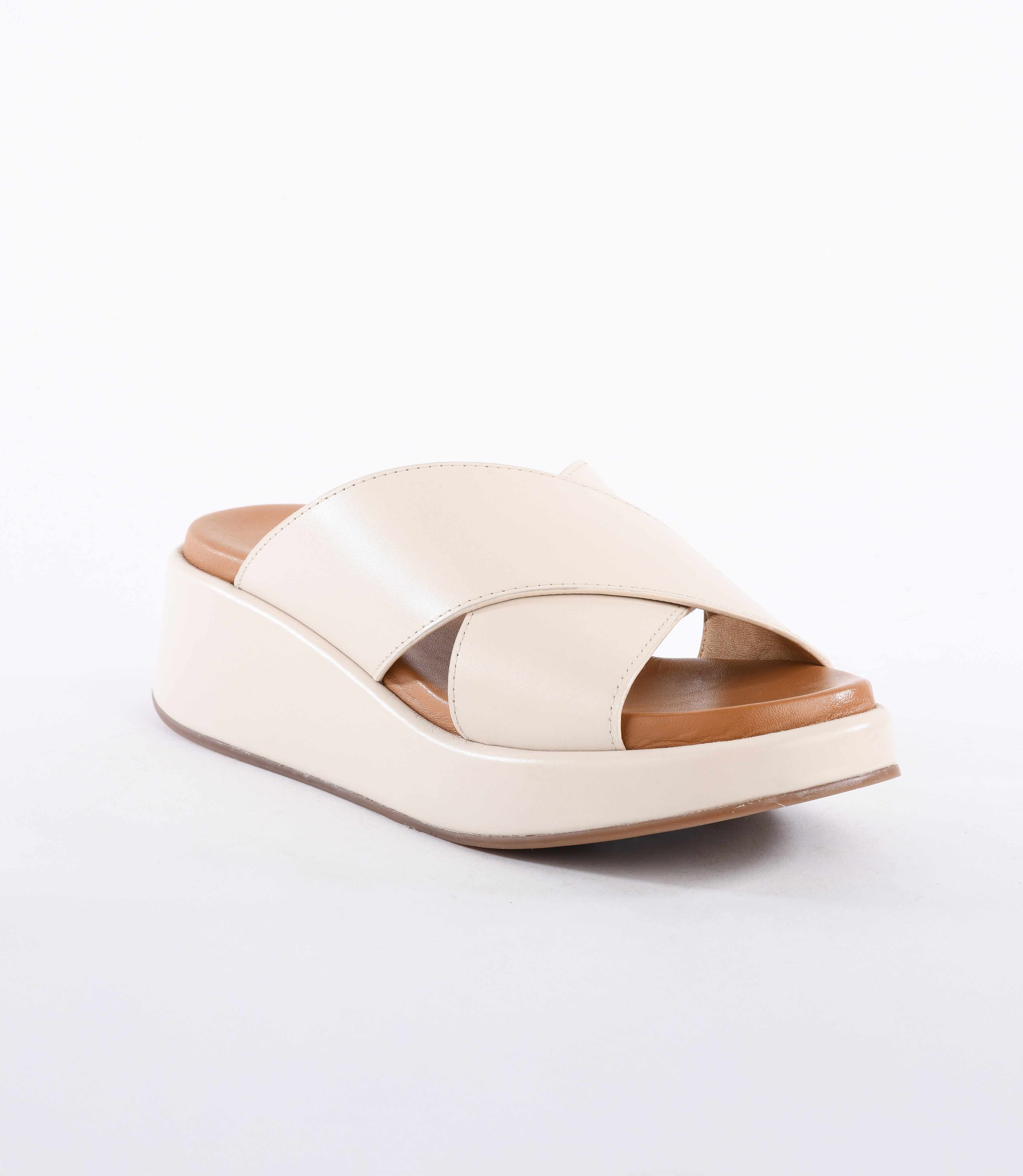 Seychelles Key Largo Slip On Platform Sandals - Image 3