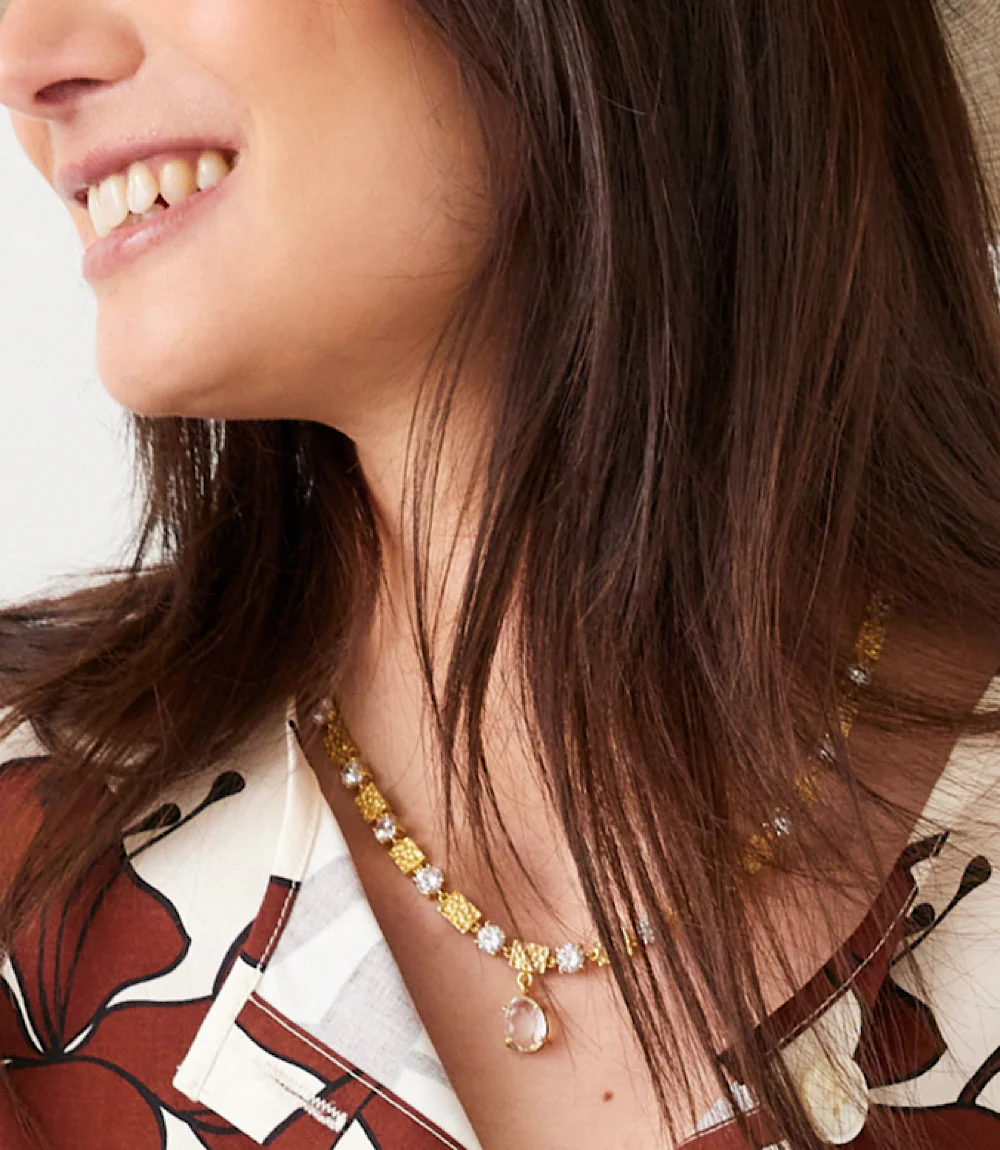Matte Gold And Crystal Stone Necklace - Image 4