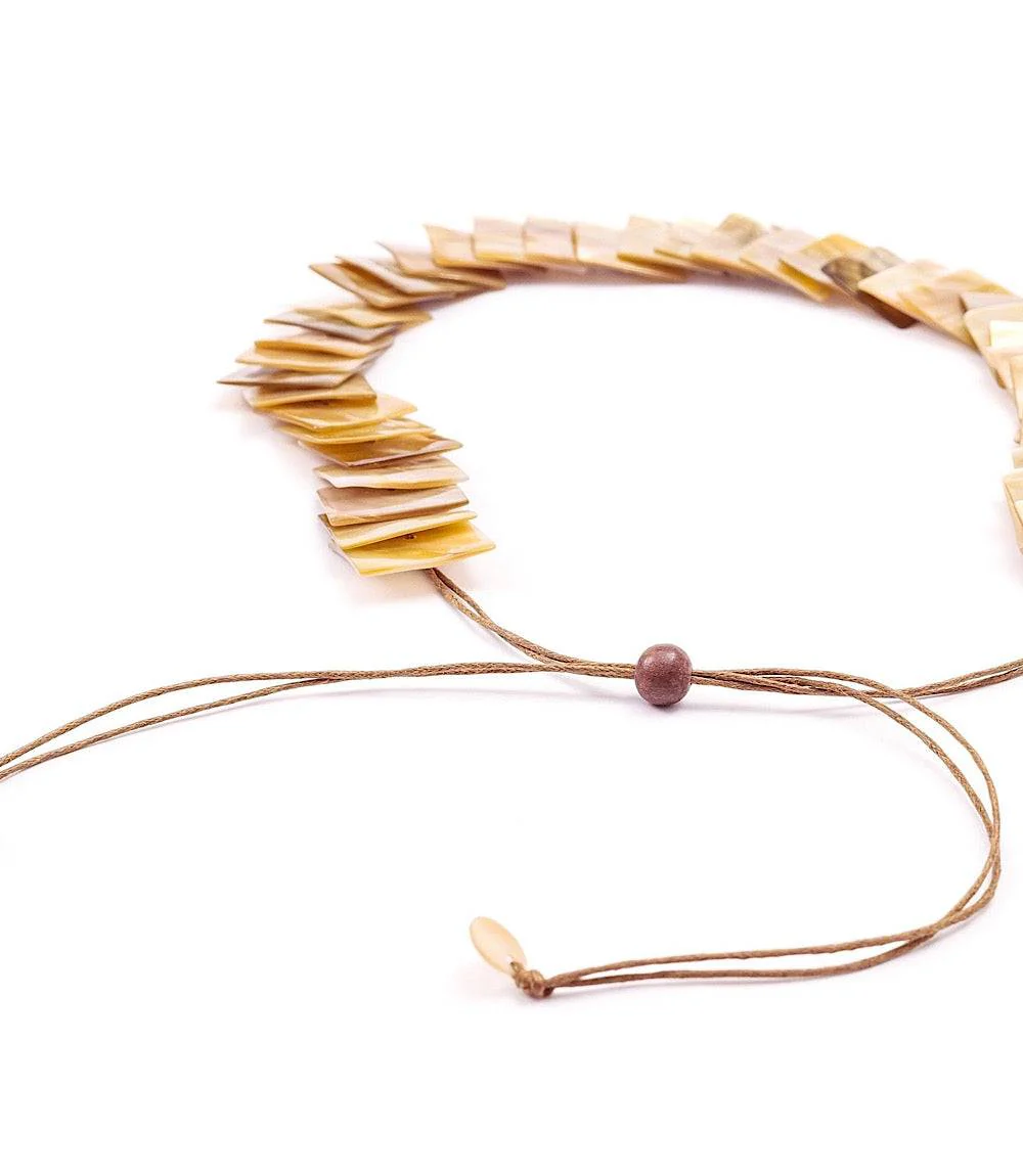 Mother Of Pearl Playa Necklace - Image 10