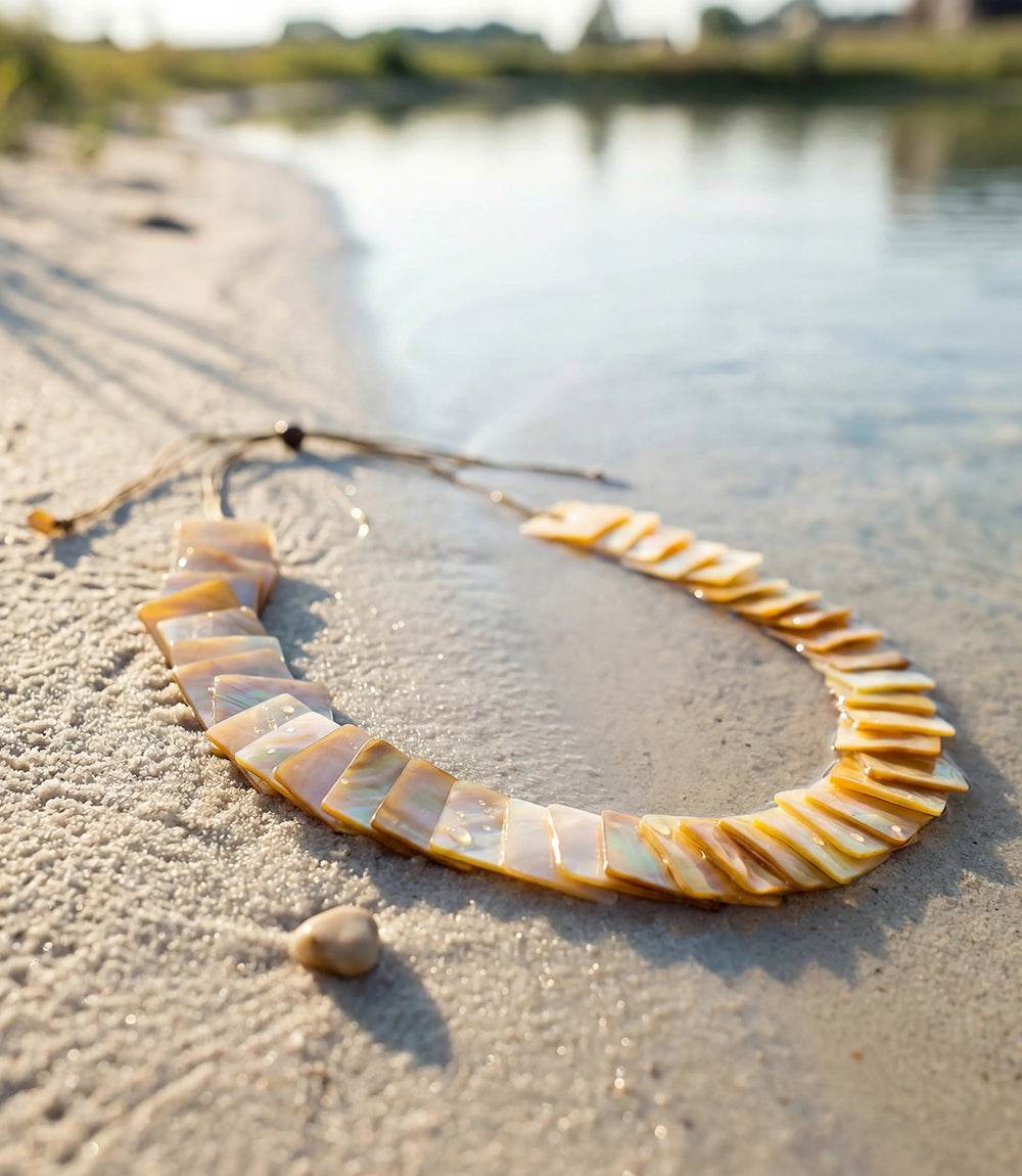 Mother Of Pearl Playa Necklace - Image 2