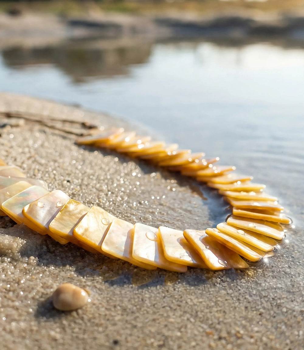 Mother Of Pearl Playa Necklace - Image 6