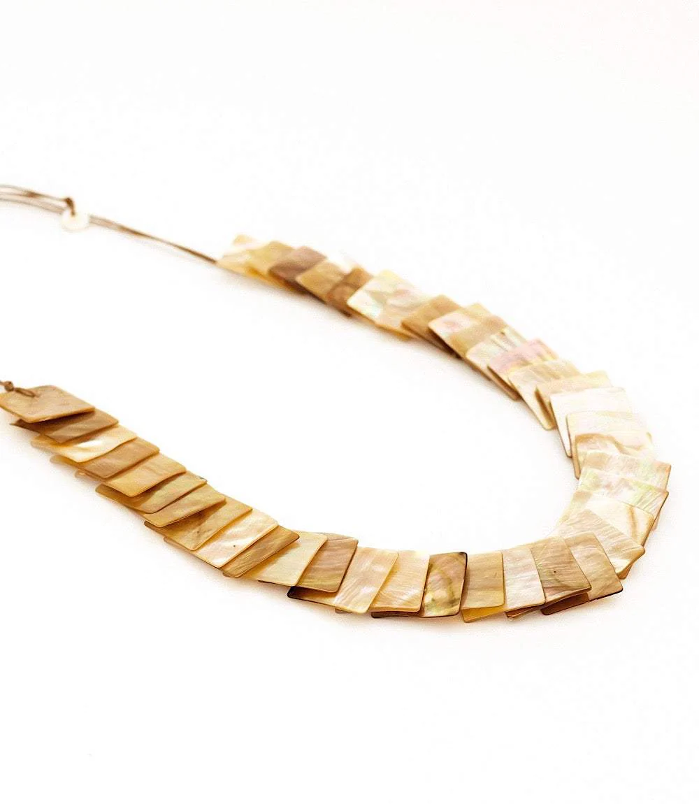 Mother Of Pearl Playa Necklace - Image 9