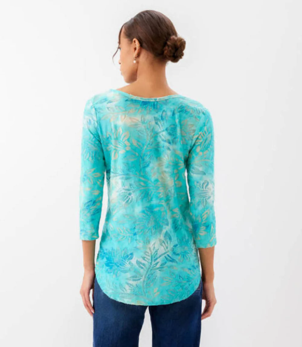 Petite Size 3/4 Sleeve Burnout Shirttail Top - Image 4