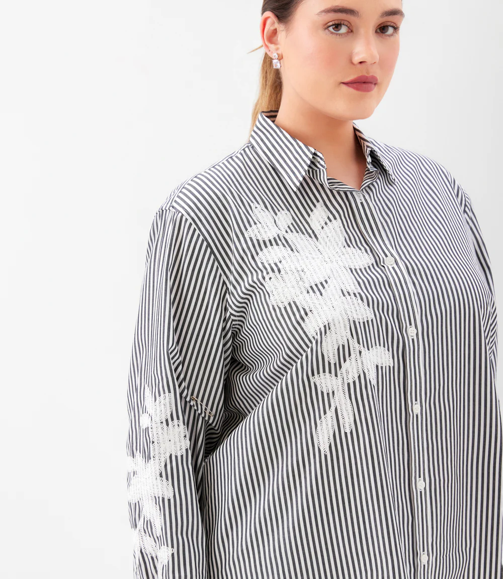 Plus Size Long Sleeve Stripe Embroidered Shirt - Image 4