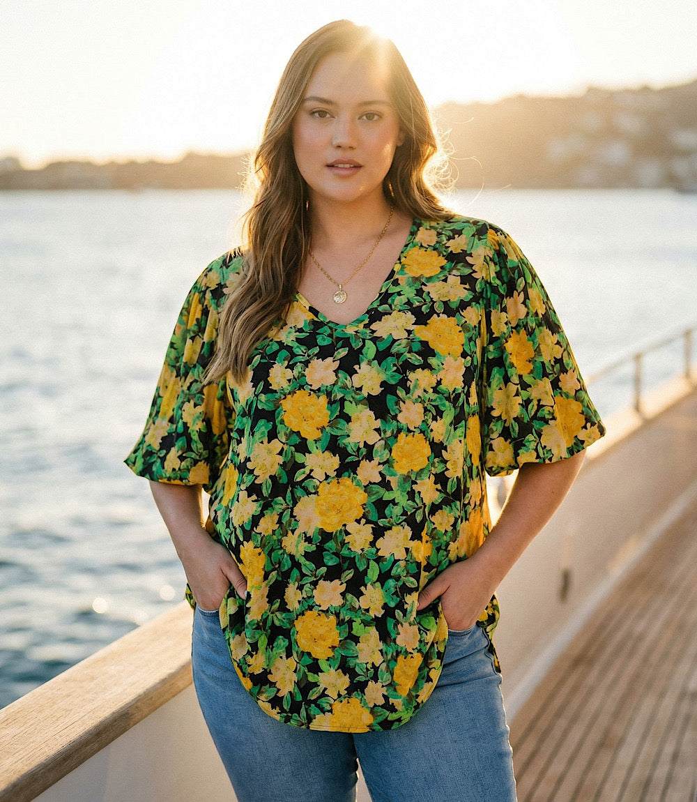 Plus Size Puff Sleeve Top - Image 2