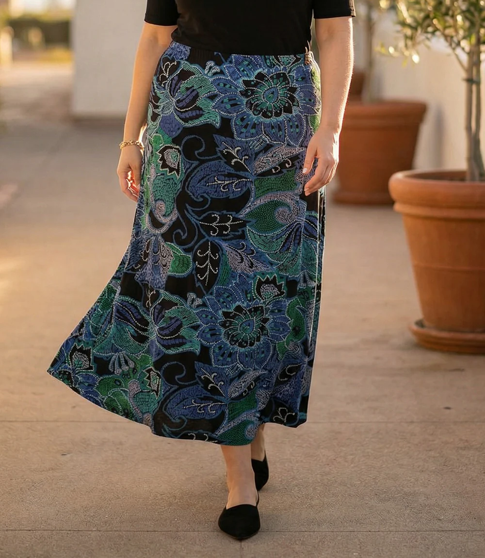 Plus Size Side-Slit Midi Skirt