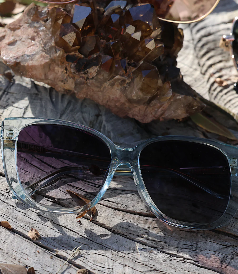 Quay Ever After Sunglasses - Image 5