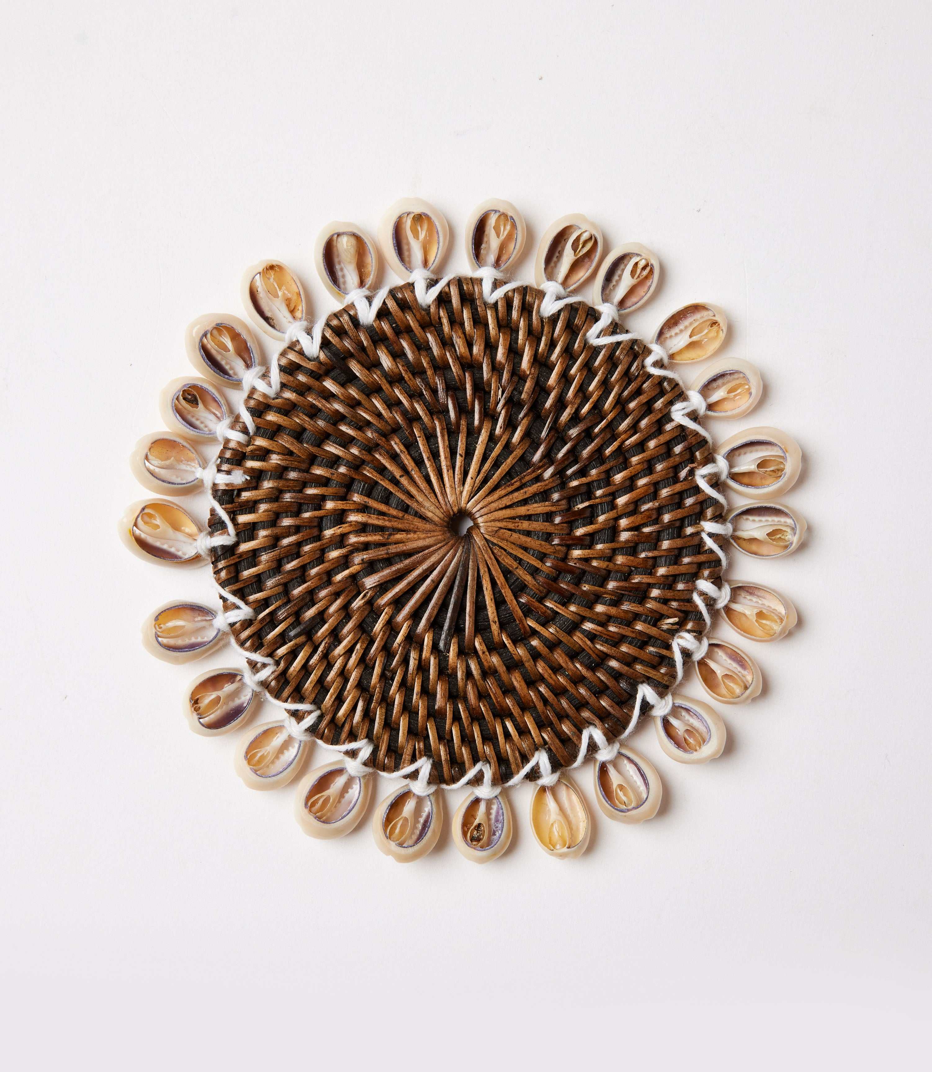 Rattan Seashell Coasters, Set of 4 - Image 5