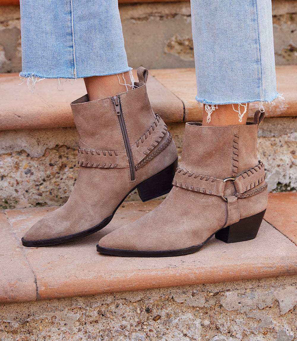 Seychelles Easy Peasy Western Booties - Image 4