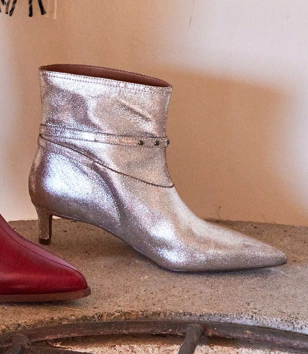 Seychelles Milan Booties - Image 10