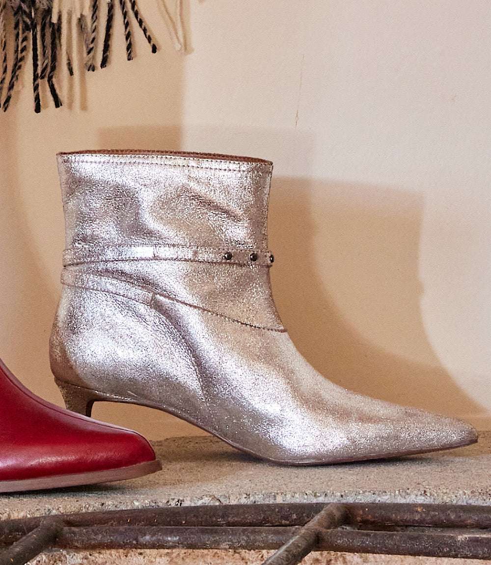 Seychelles Milan Booties - Image 11
