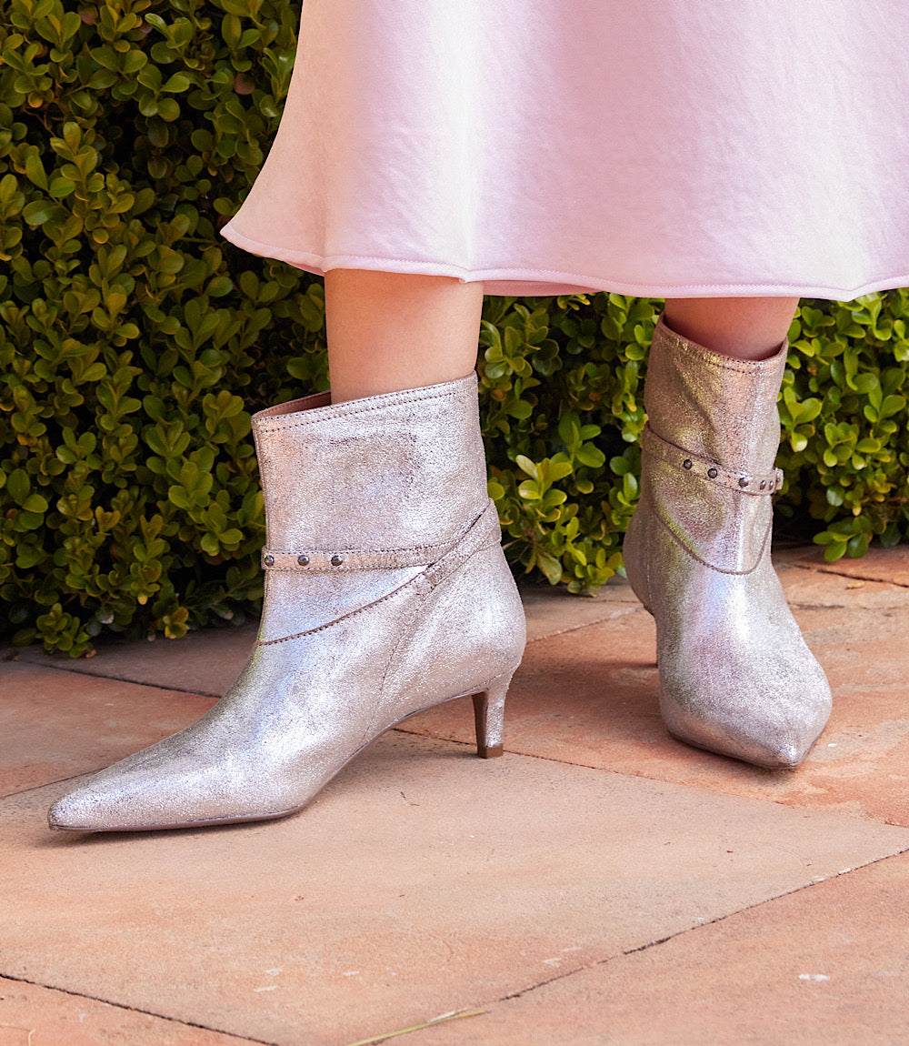 Seychelles Milan Booties - Image 3