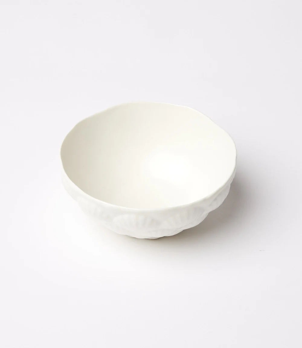 Shell Porcelain Small Bowls, Set Of 3 - Image 4