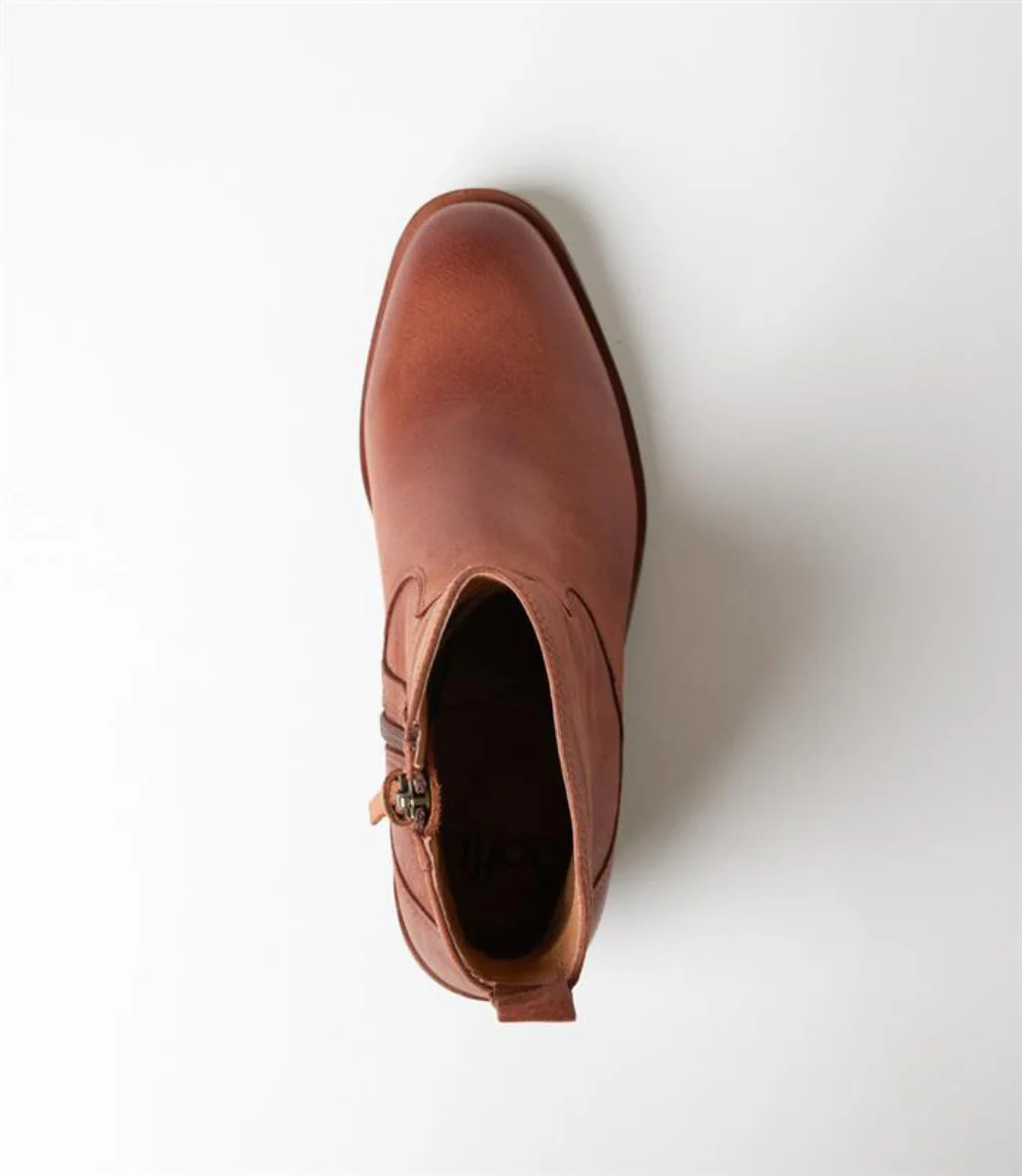 Sofft Shaelyn Pull On Western Booties - Image 8