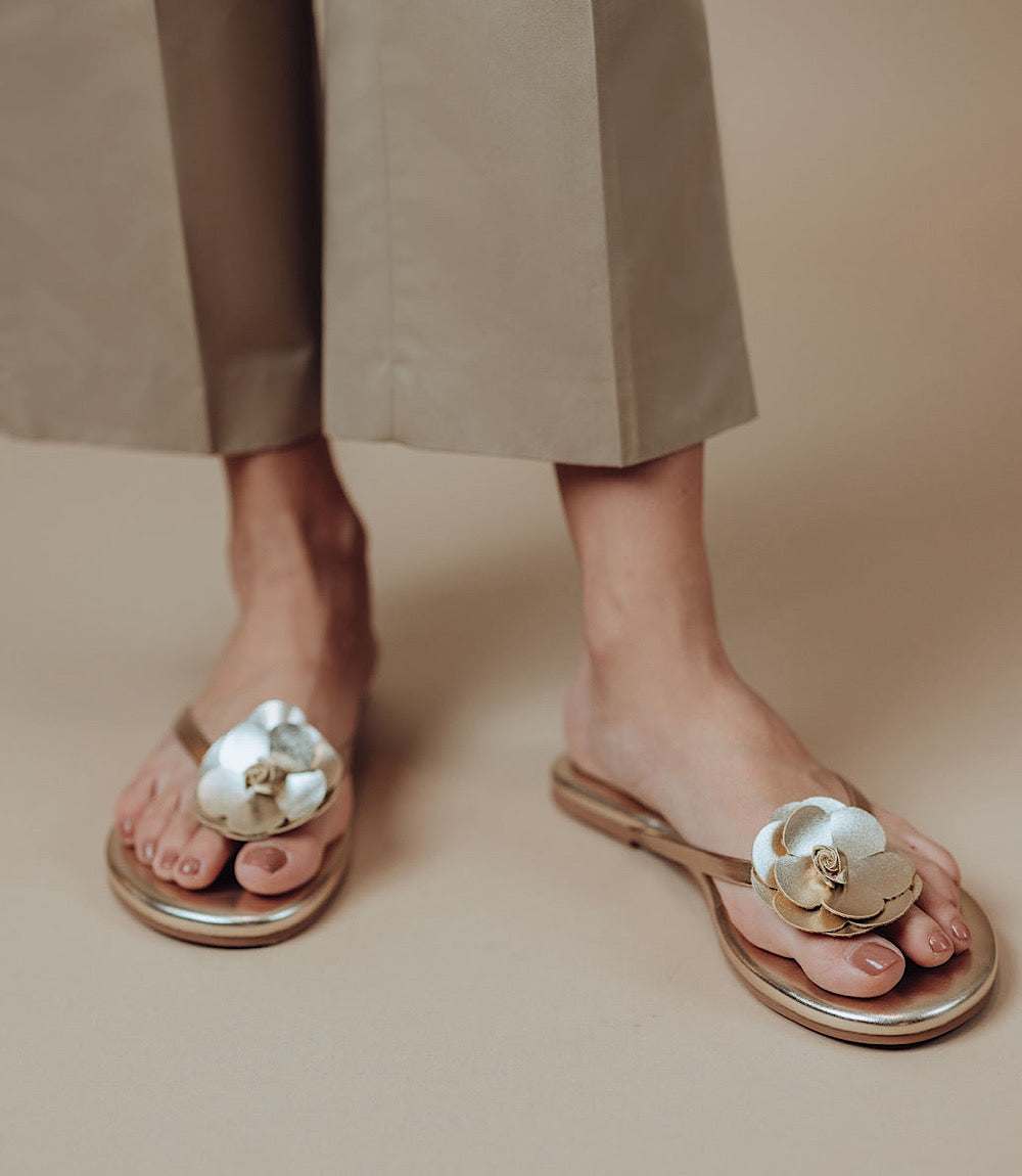 Solei Sea Valentina Flower Thong Sandals - Image 6
