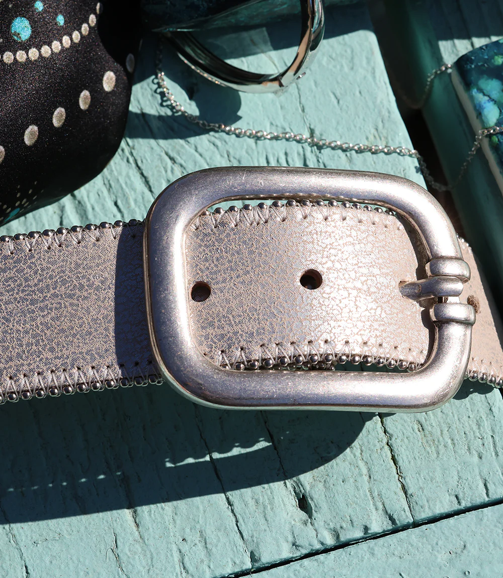 Streets Ahead Metallic Leather Rivet Trim Belt - Image 4