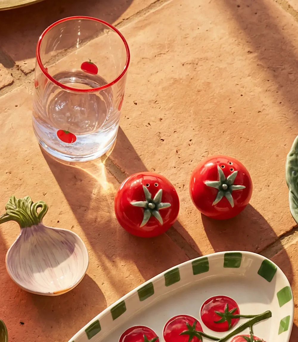 Tomato Salt And Pepper Shaker Set - Image 5