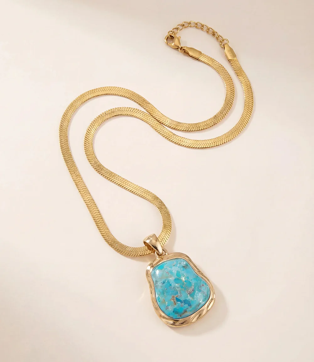 Turquoise Pendant Necklace - Image 3