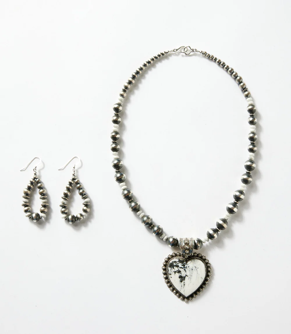 White Buffalo And Navajo Pearl Heart Necklace And Earring Set - Image 3
